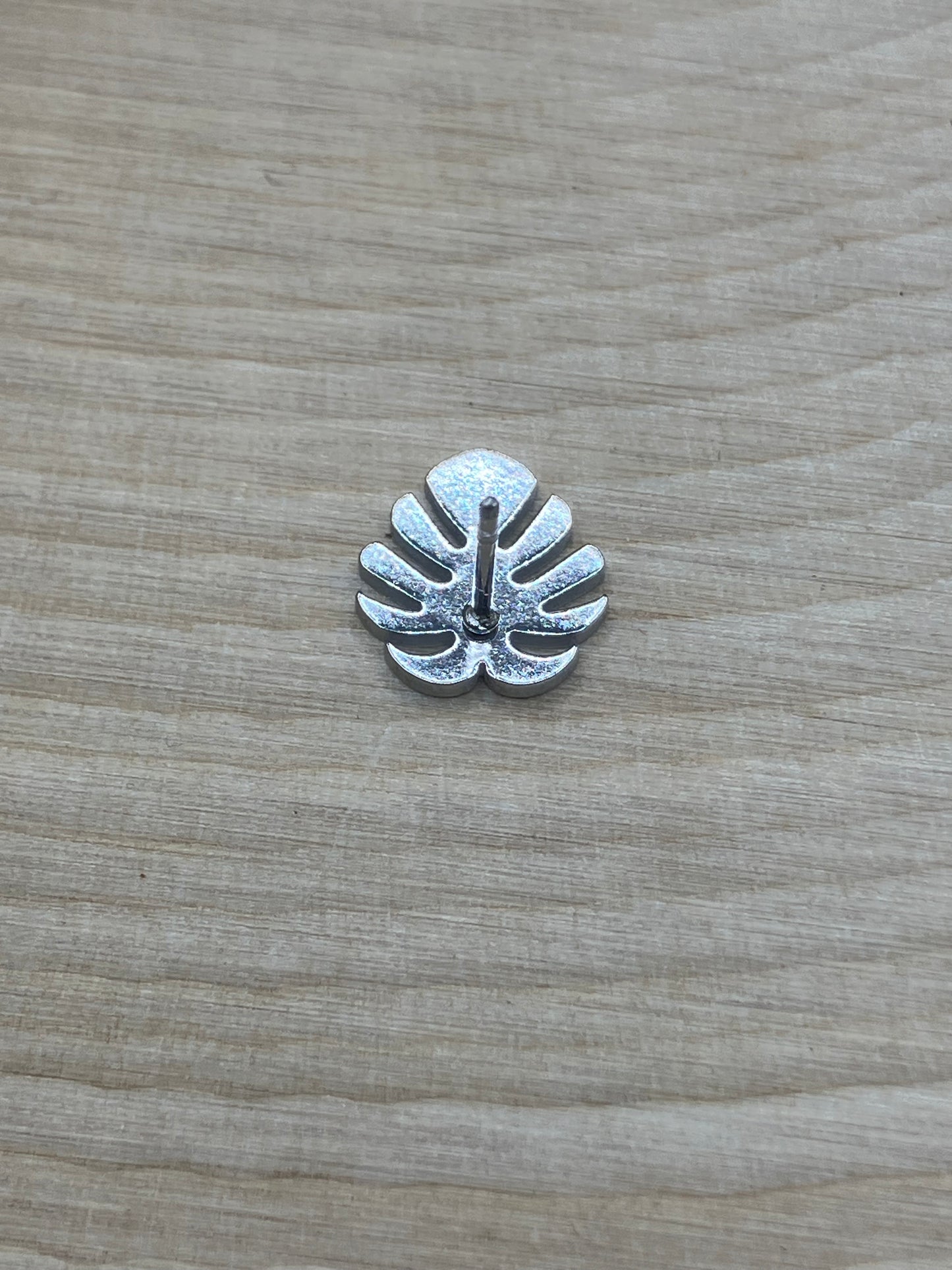 Solid Monstera Leaf Stud - Silver Tone