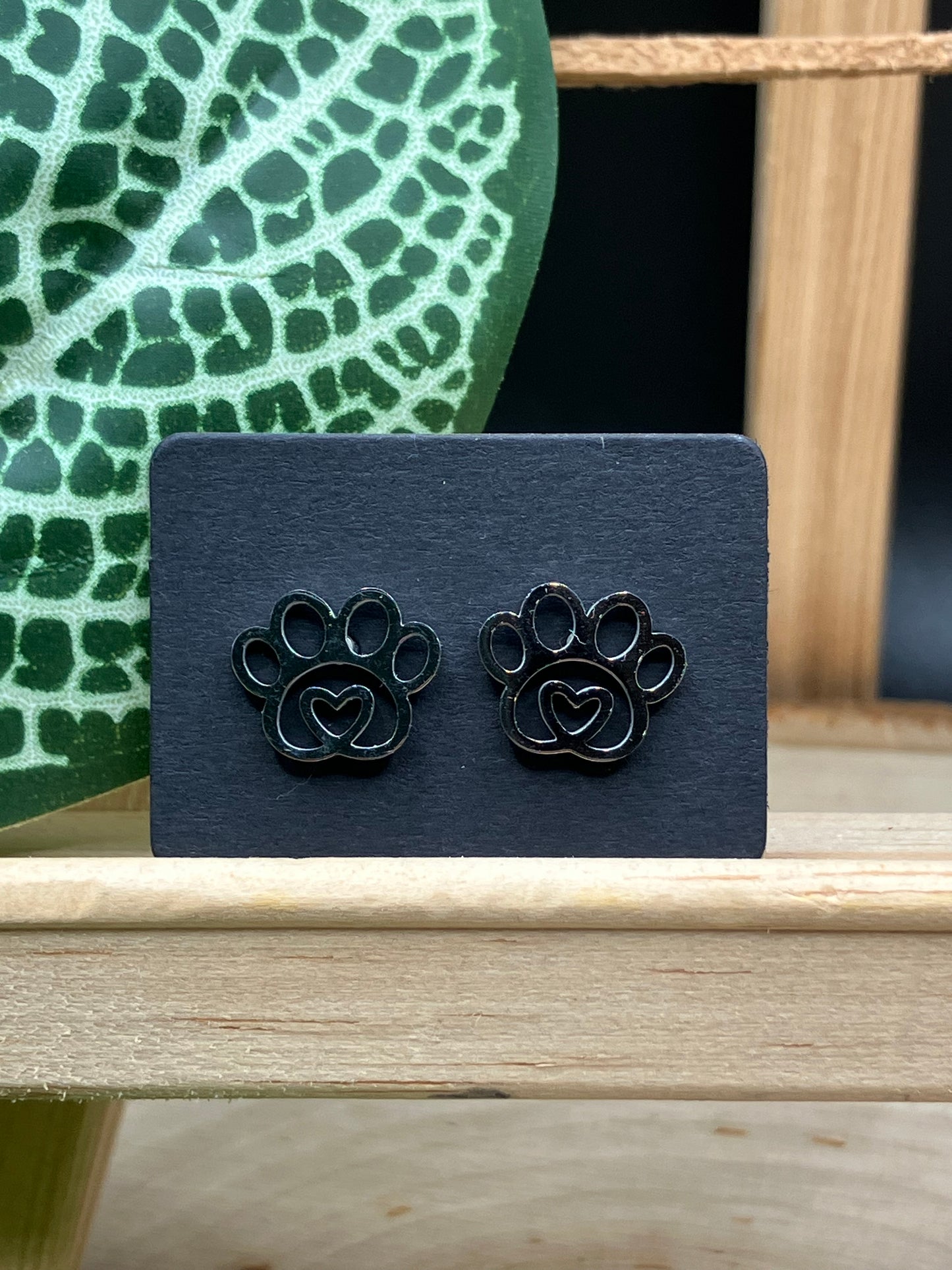 Loving Paw Print Stud - Silver Tone