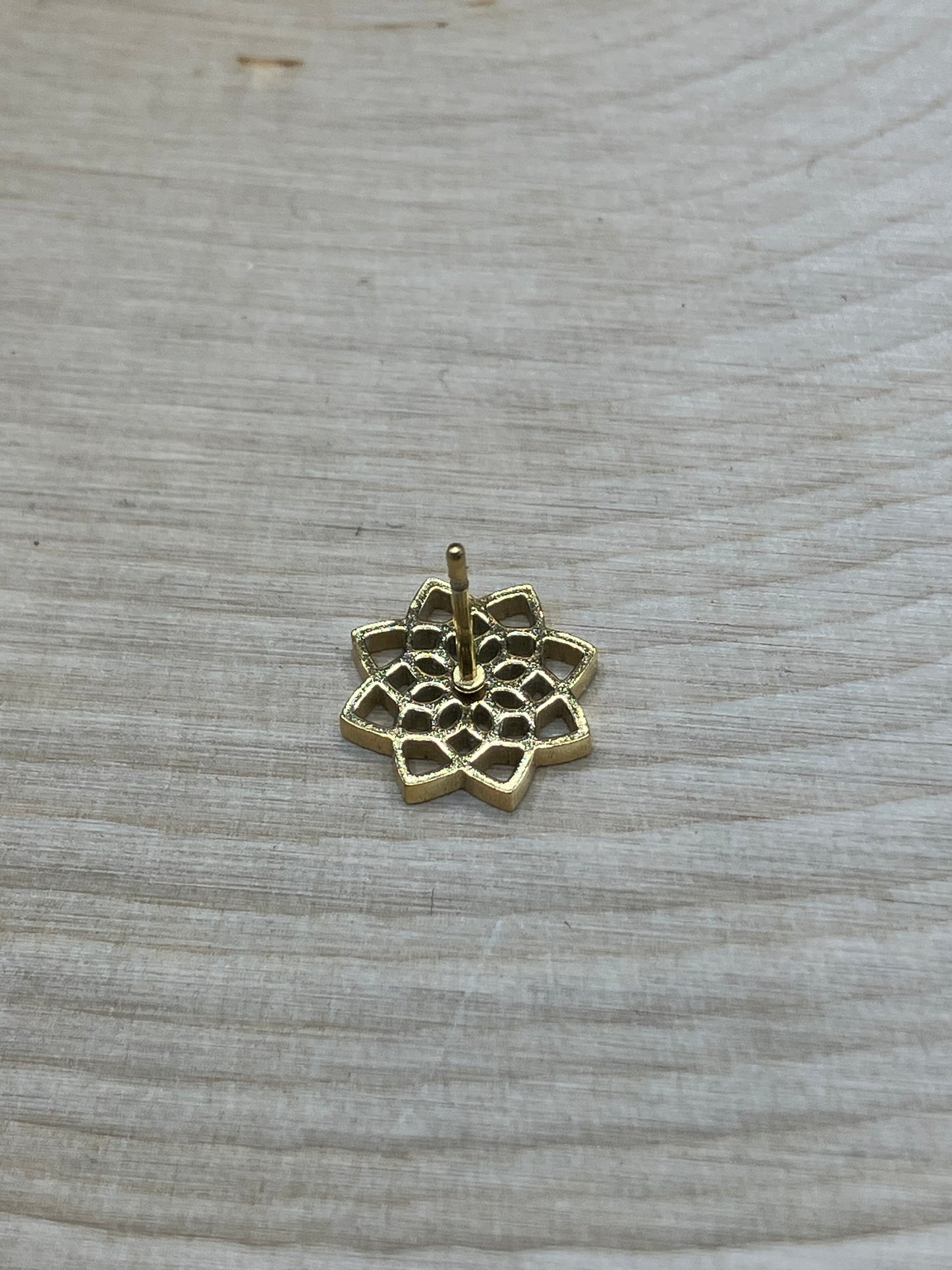 Mandala Stud - Gold Tone
