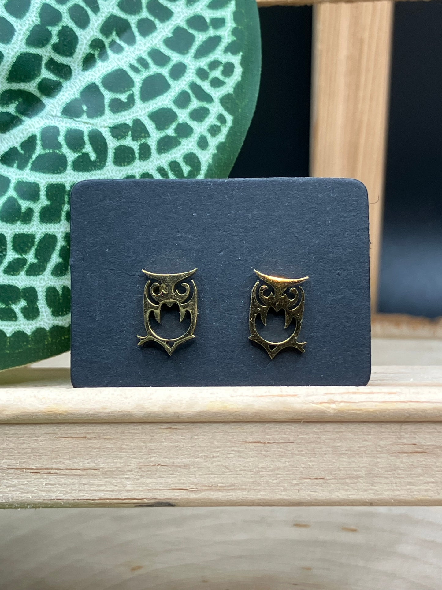 Owl Stud - Gold Tone
