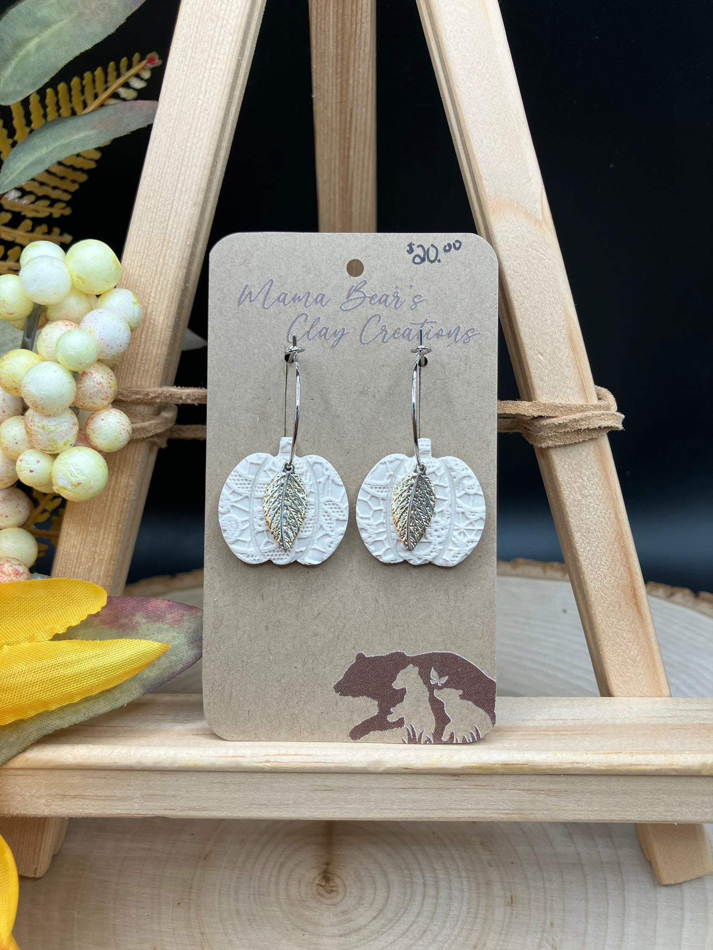 Pumpkin Hoops w/Leaf Charm - White