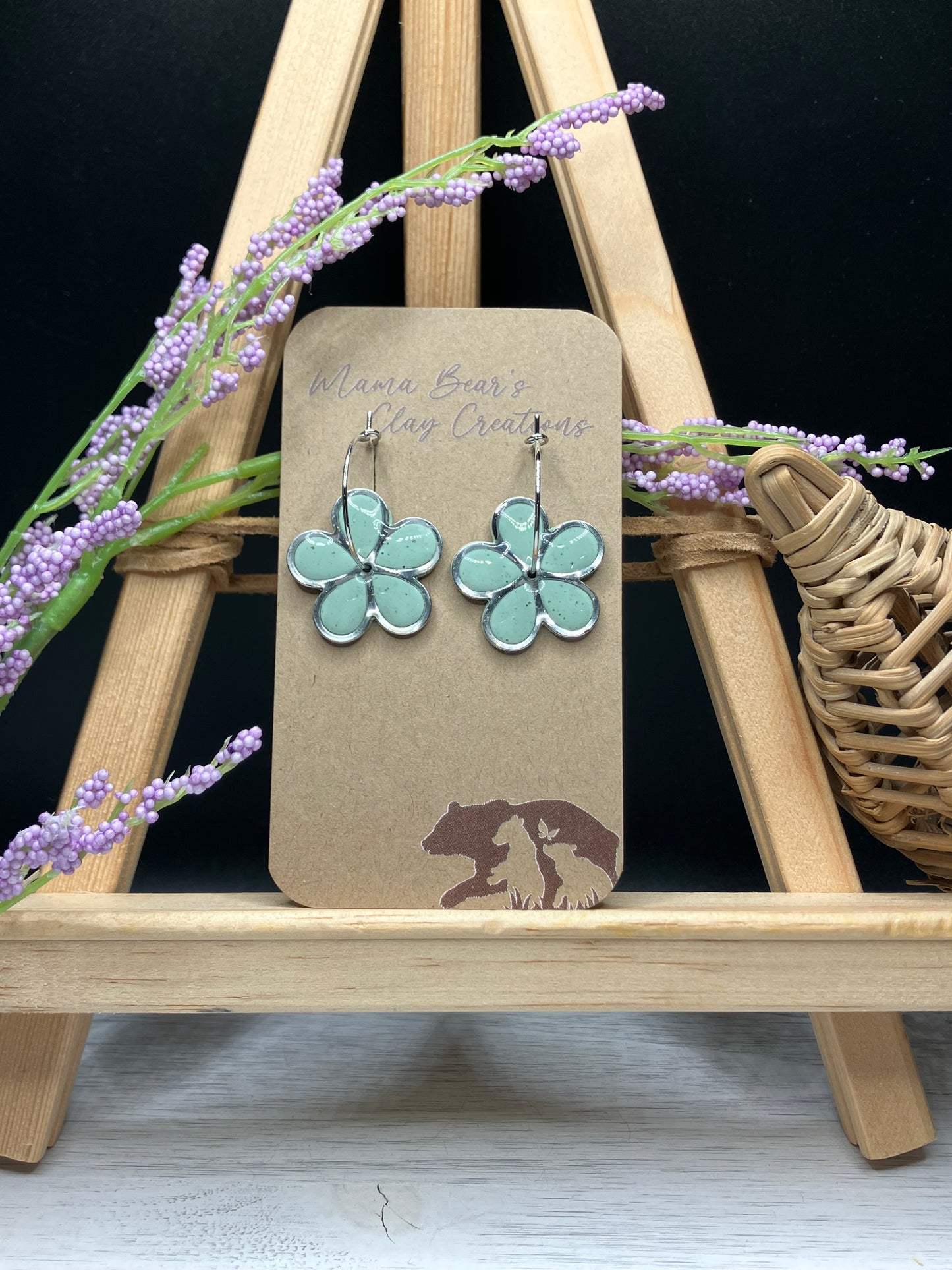 Spinner Five Petal Daisies - Sea Foam