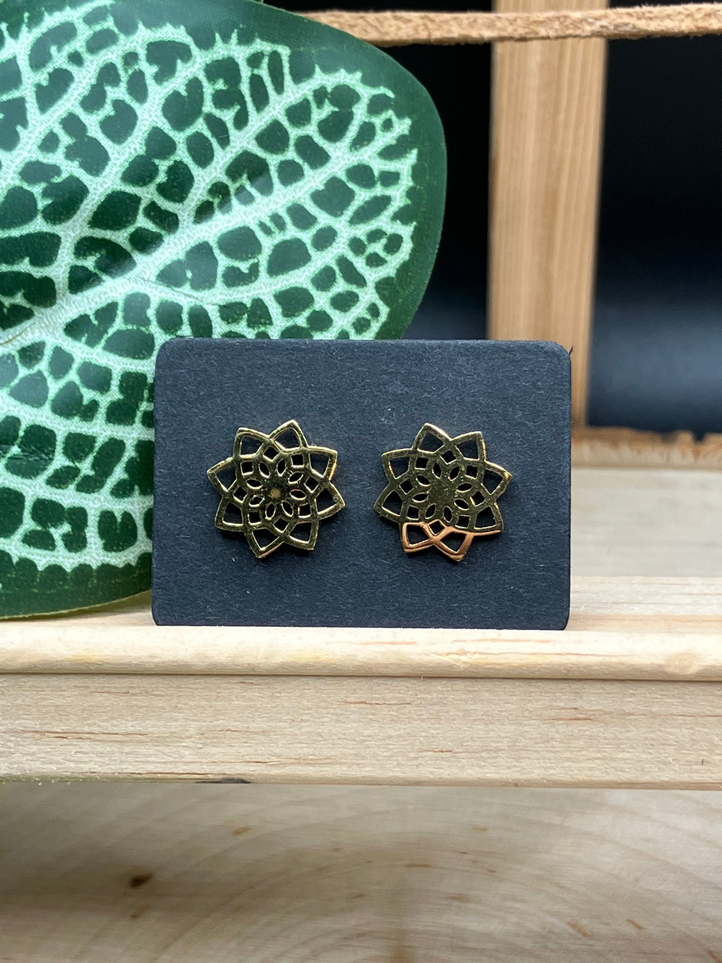 Mandala Stud - Gold Tone