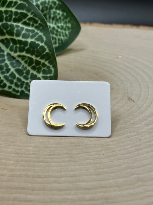 Crescent Moon Stud - Gold Tone