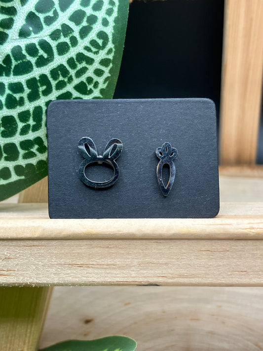 Bunny & Carrot Stud - Silver Tone