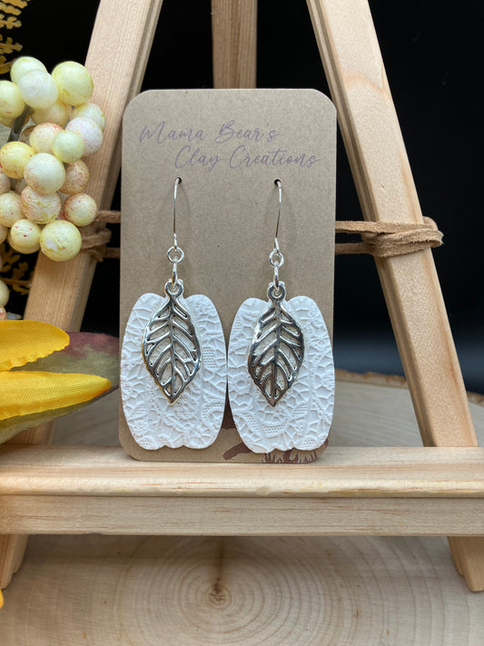 Tall Pumpkins - White Lace(silver)