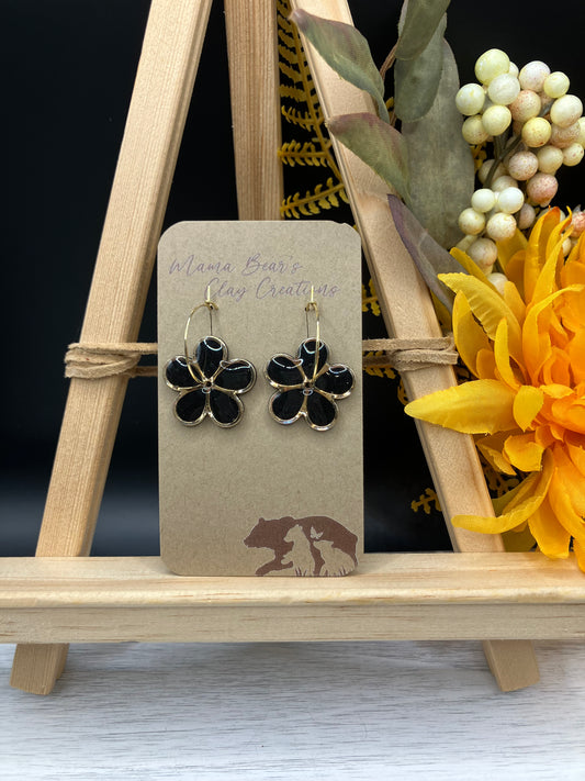 Spinner Five Petal Daisies - Black