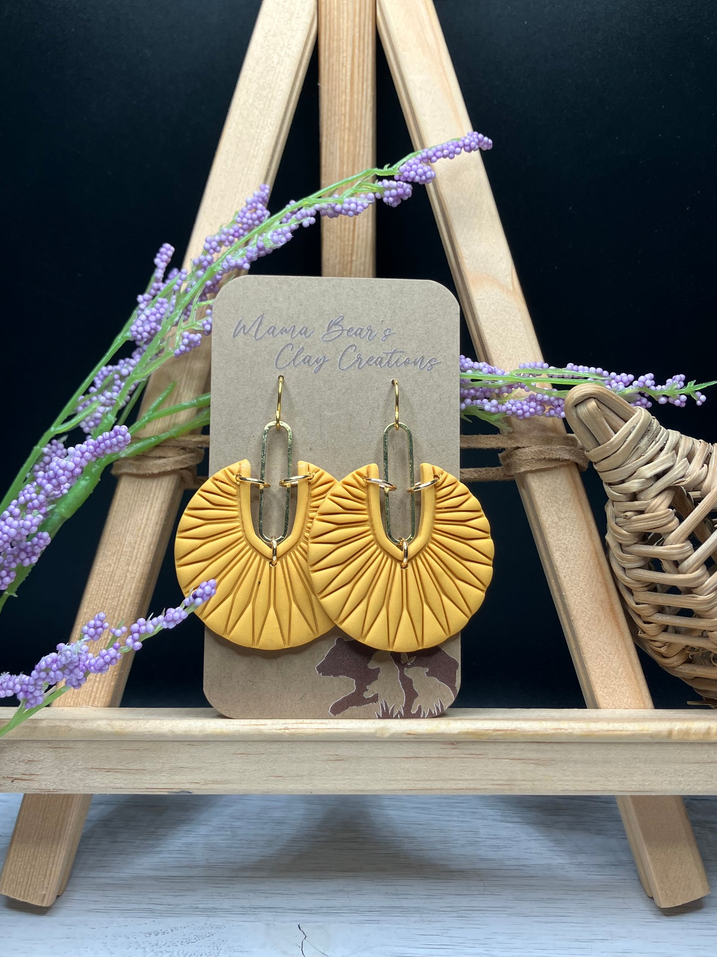 Pleated Arc - Mustard