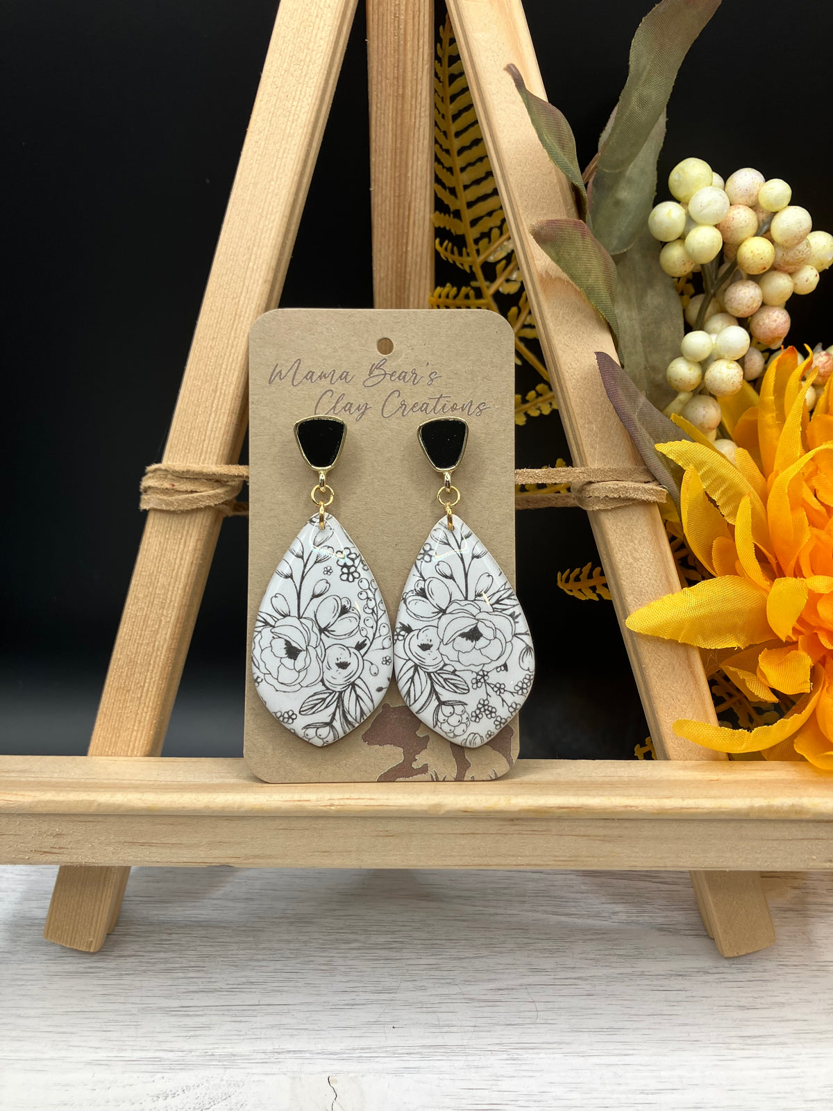 Black and White Floral Oversize Teardrop