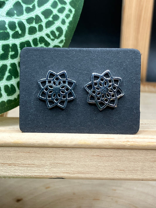 Mandala Stud - Silver Tone