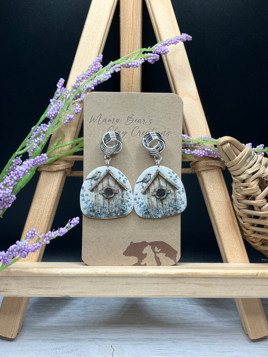 Holographic Birdhouse