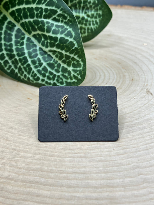 Climbing Leaves Stud - Gold Tone