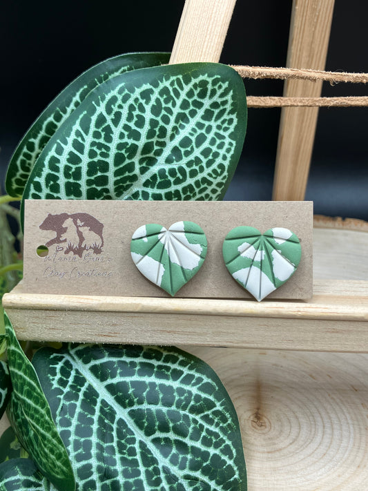 Speckled Leaf Stud