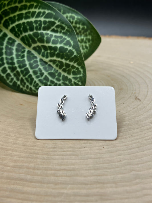 Climbing Leaves Stud - Silver Tone