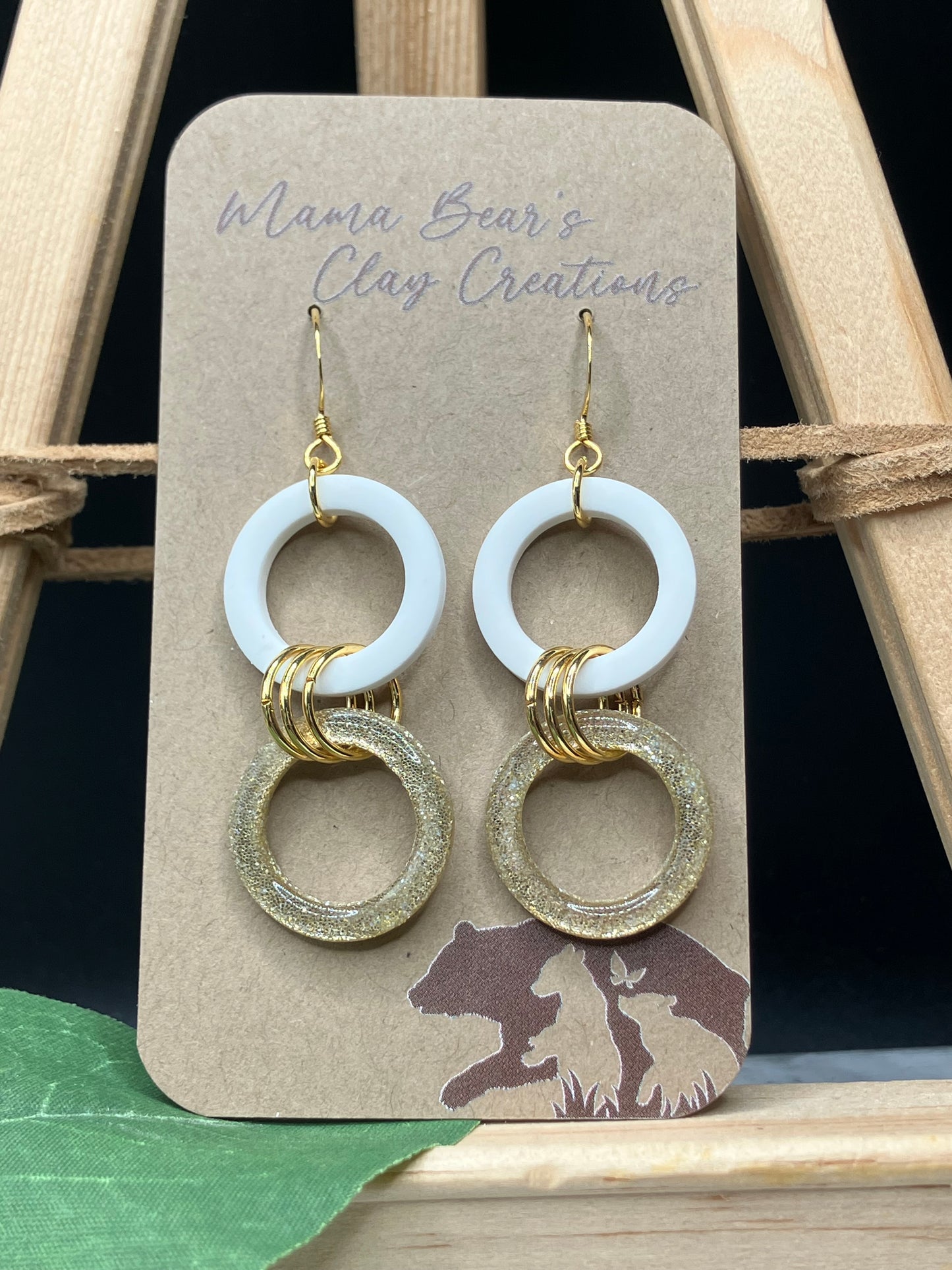 Stacked Circles - White & Gold