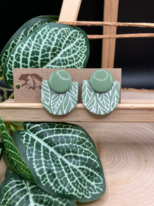 Green Leaf Statement Stud