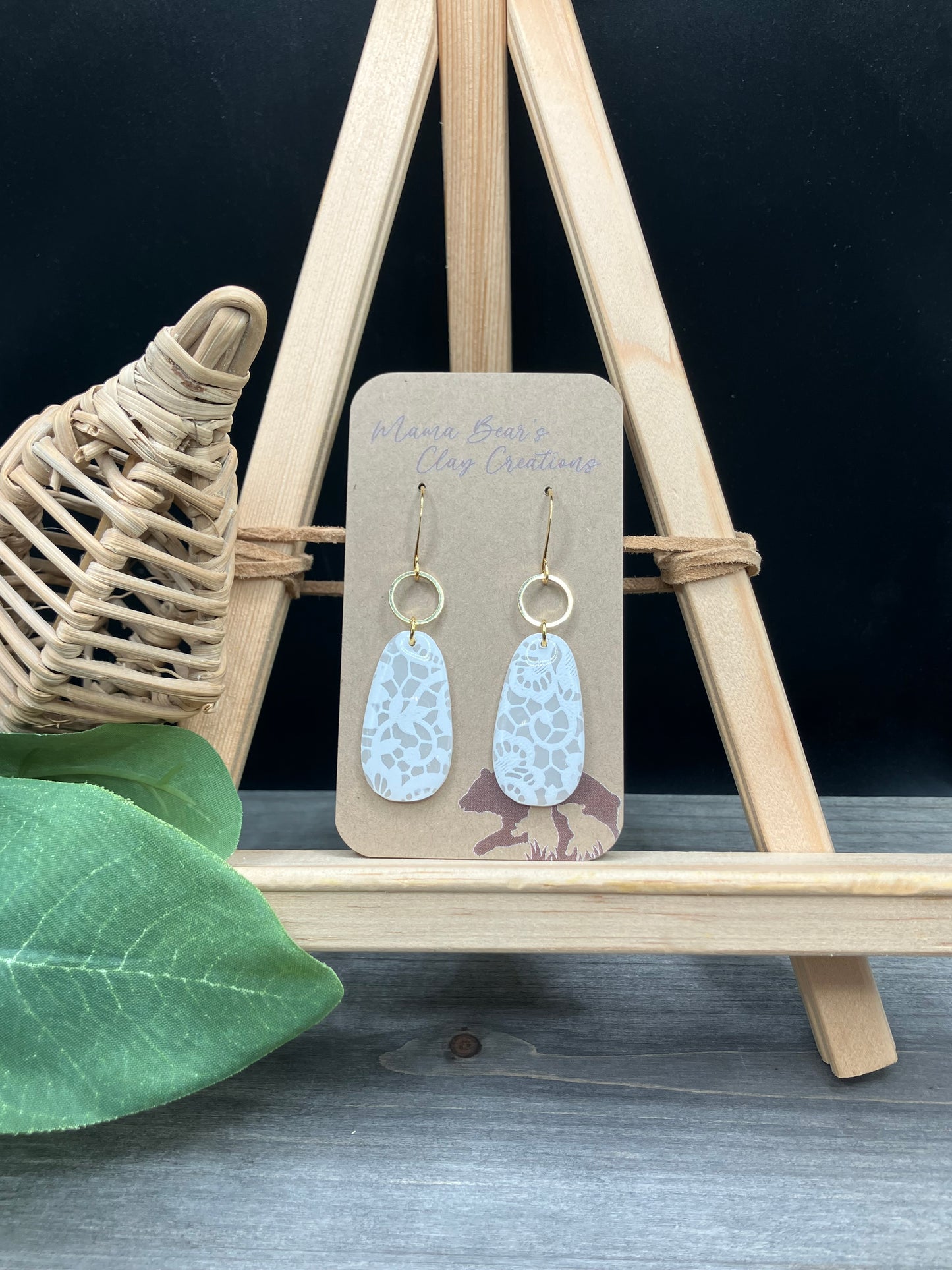 Translucent Lace - Ovoid