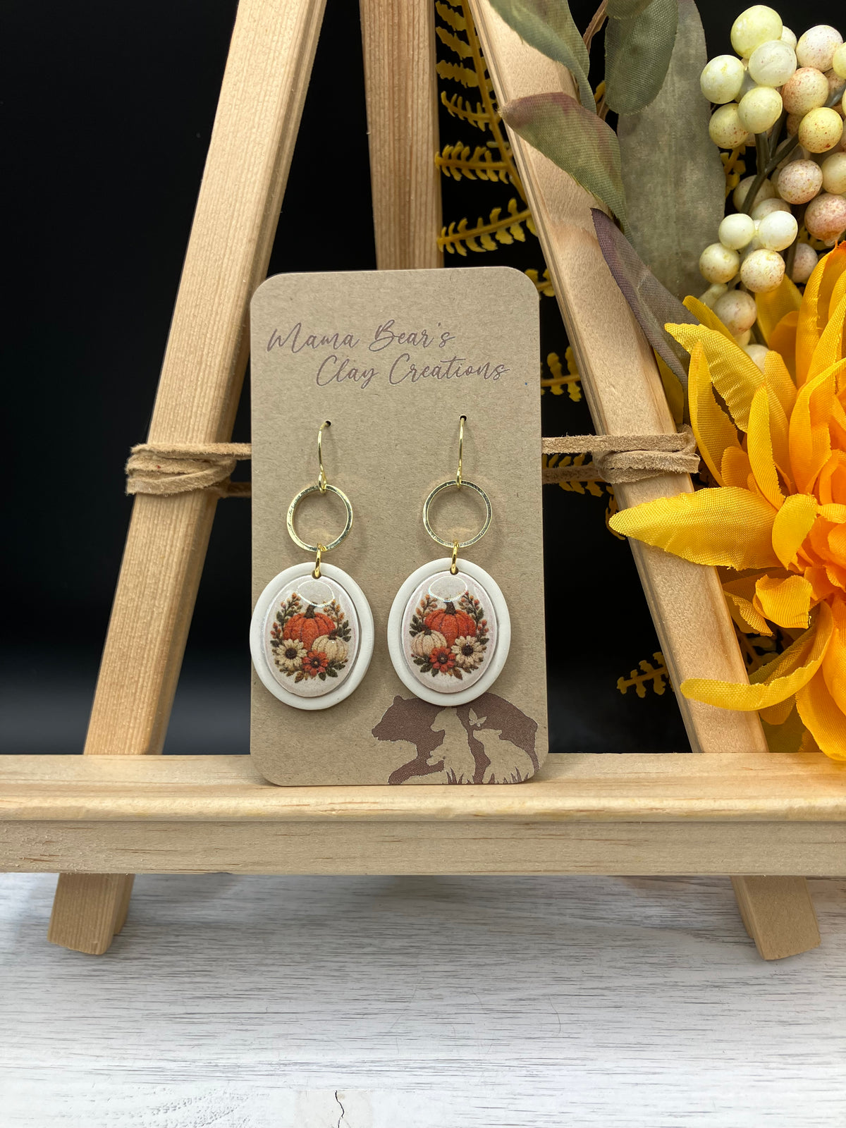 Fall Inlay Style - Pumpkins in Cream
