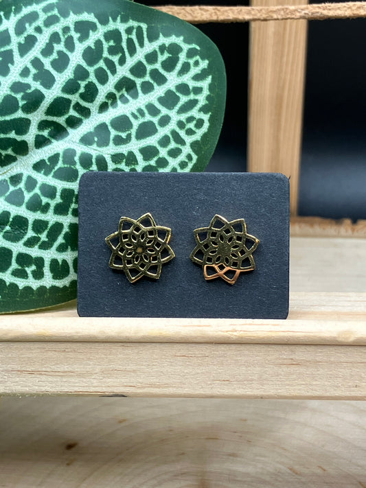Mandala Stud - Gold Tone
