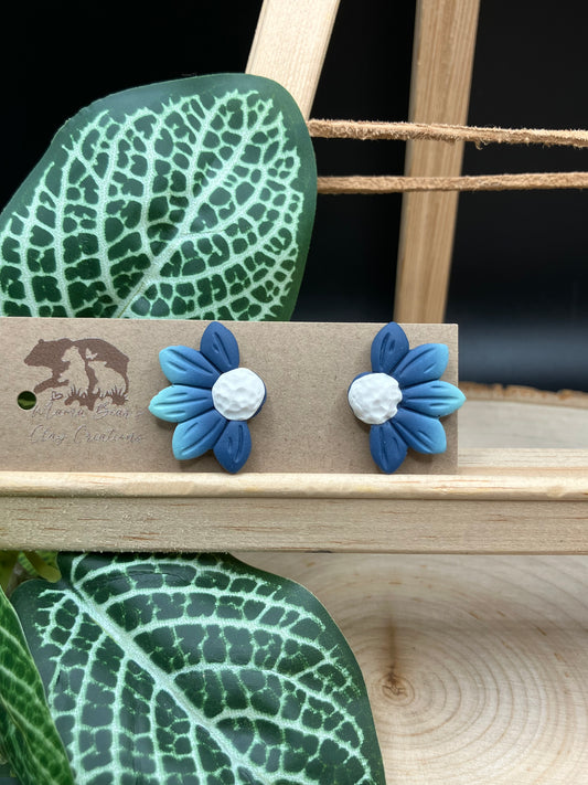 Half Daisy Stud - Navy/Mint Ombré